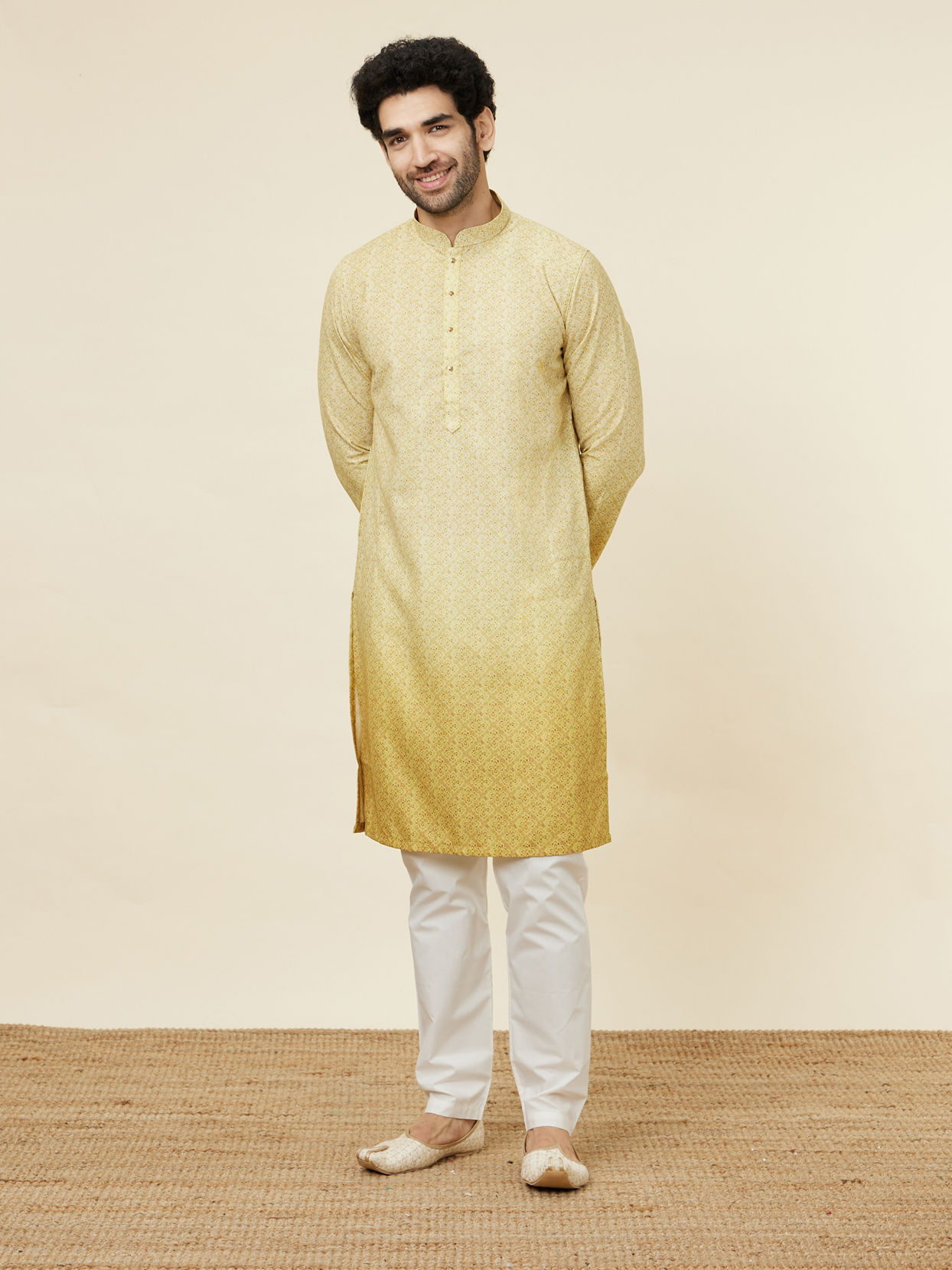 Manyavar Men Yellow Green Trellis Patterned Ombre Dyed Kurta