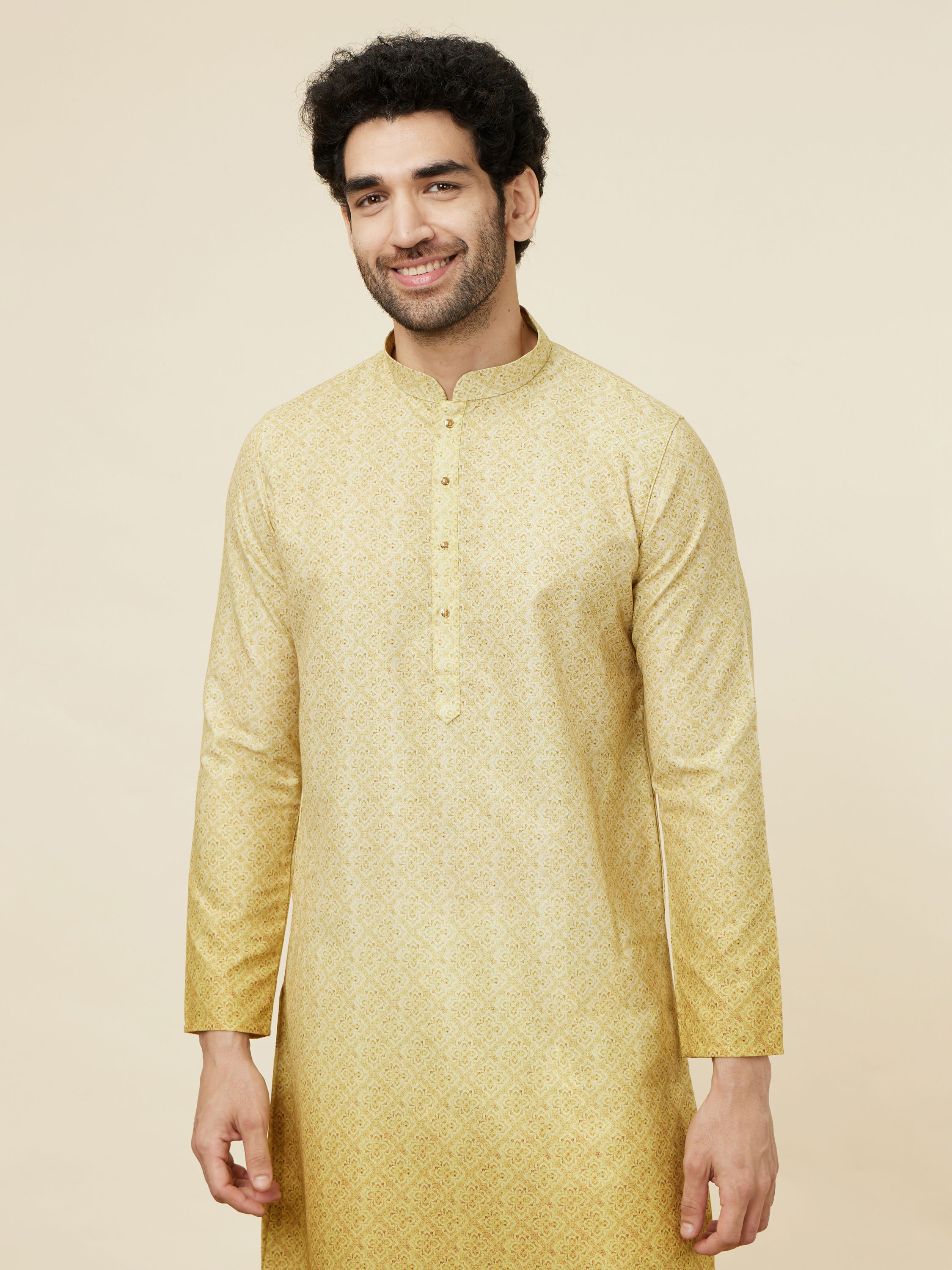 Manyavar Men Yellow Green Trellis Patterned Ombre Dyed Kurta