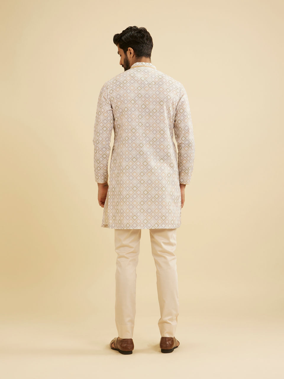 Manyavar Men Cream Blended Cotton Kurta