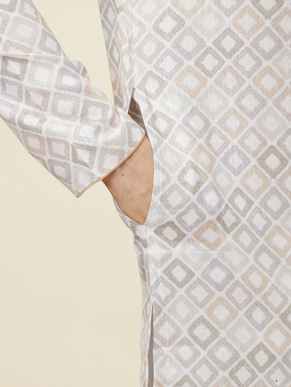 Manyavar Men Ivory Cream Geometric Patterned Kurta