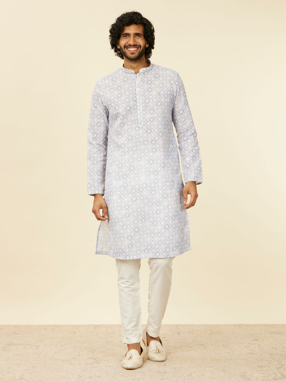 Manyavar Men Light Grey Geometric Patterned Angrakha Style Kurta