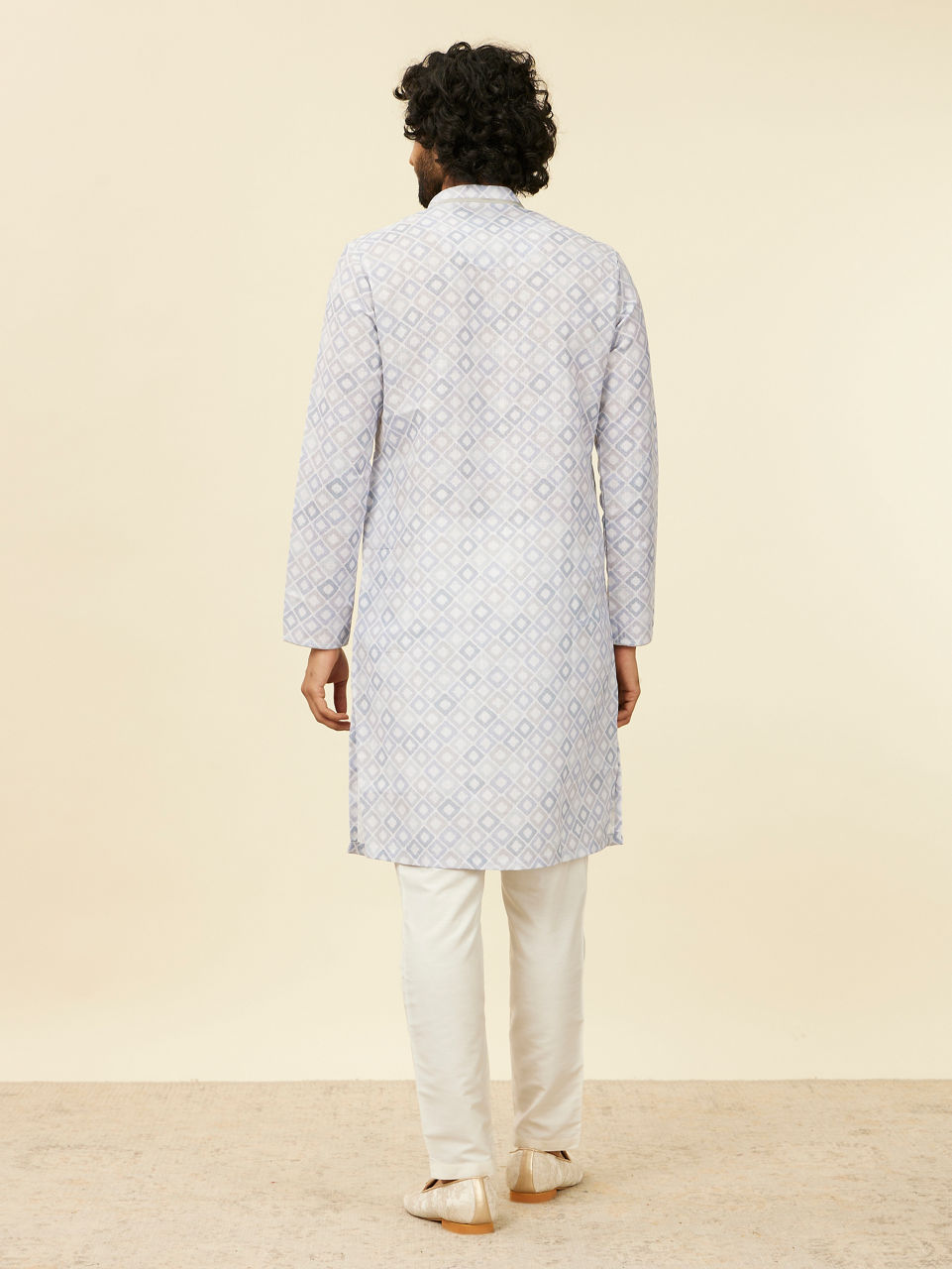 Manyavar Men Light Grey Geometric Patterned Angrakha Style Kurta