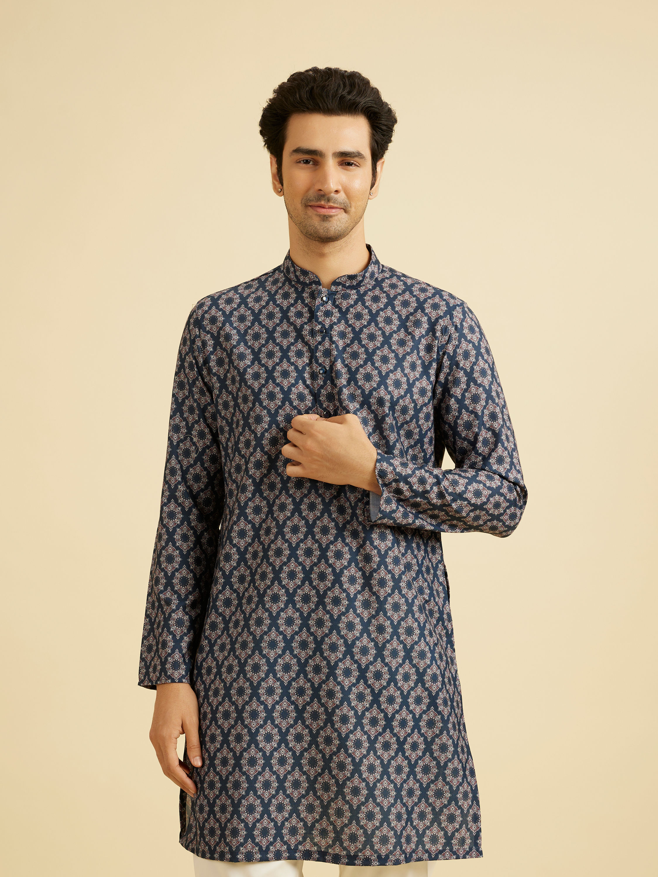 Manyavar Men Dark Blue Enthralling Affair Kurta