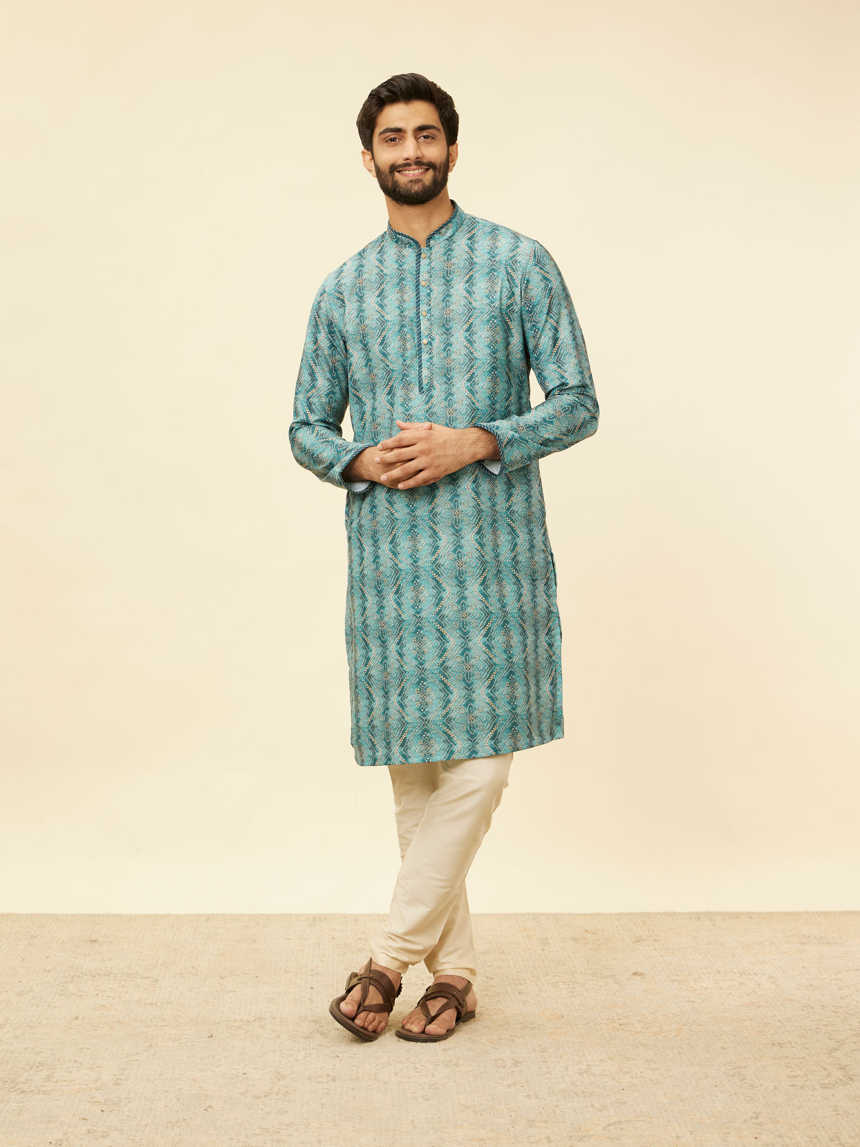 alt message - Manyavar Men Turquoise Geometric Floral Printed Kurta image number 2