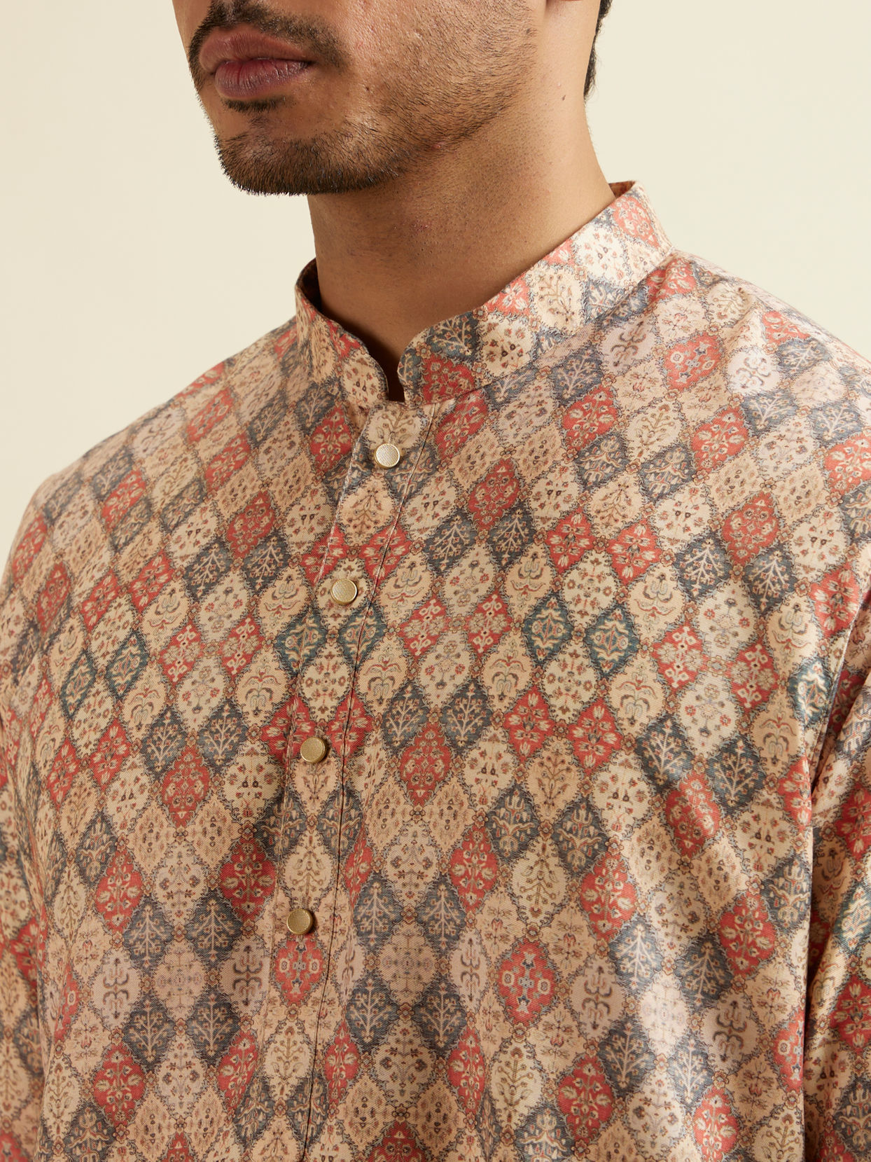 alt message - Manyavar Men Beige Harlequin Print Kurta image number 1