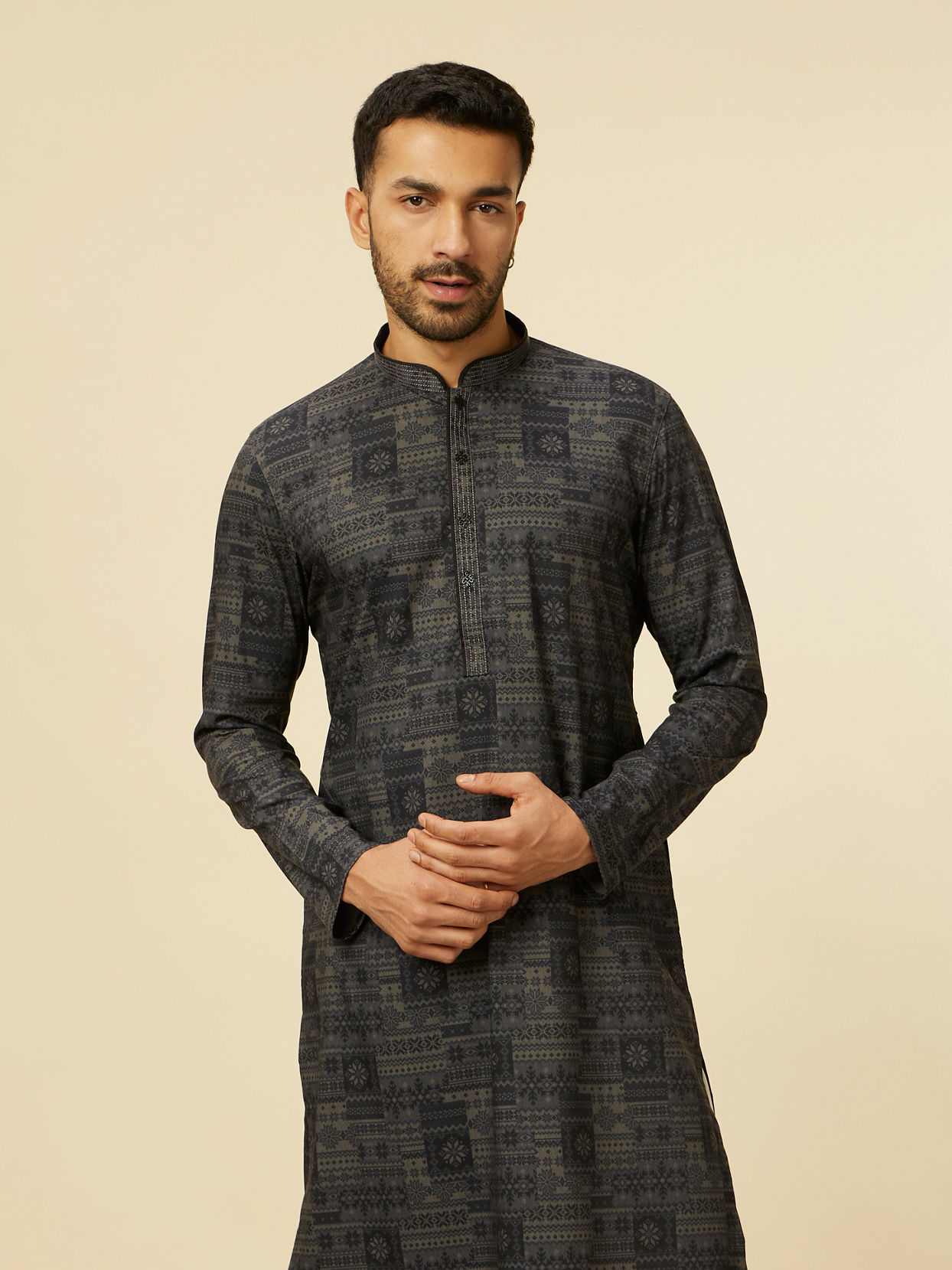 alt message - Manyavar Men Dark Grey Aztec Printed Kurta image number 0