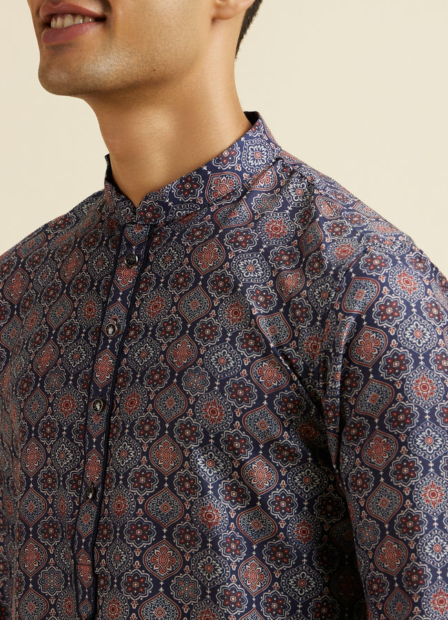 Manyavar Men Dark Blue Jaal and Medallion Patterned Kurta