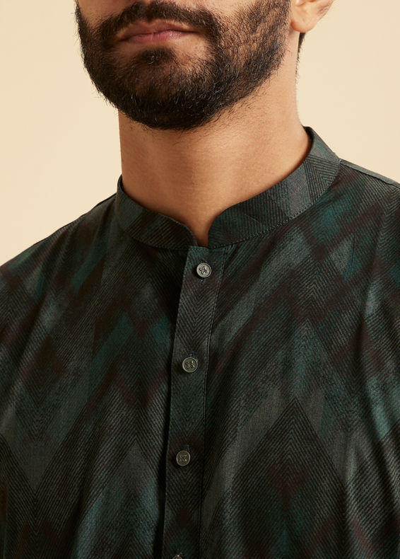 Manyavar Men Lush Teal Green Kurta