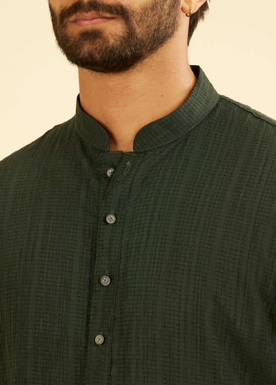 Manyavar Men Verdant Elegance Mid Length Kurta