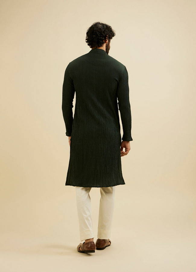 Manyavar Men Bottle Green Self Striped Texture Kurta image number 4