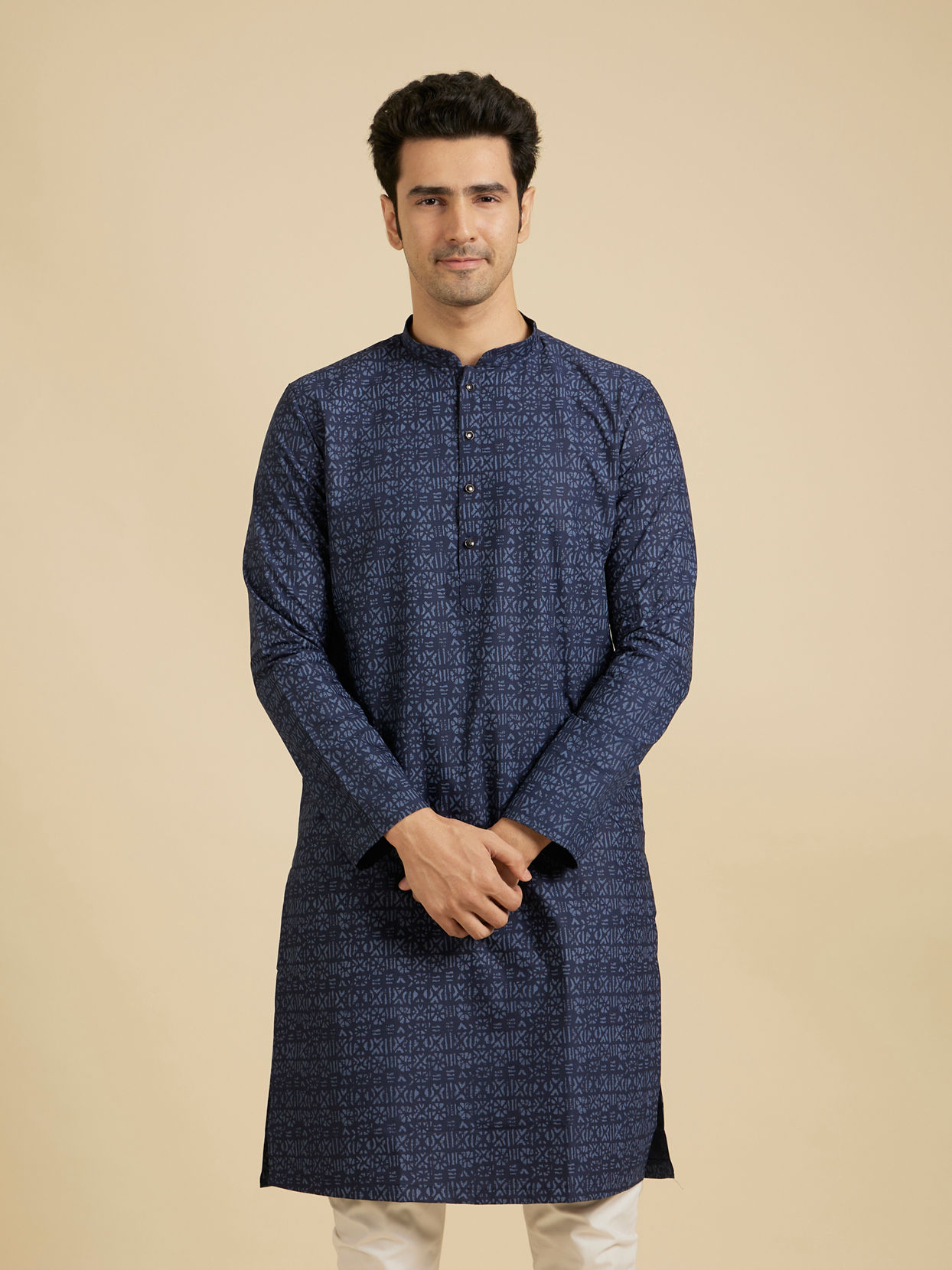 Manyavar Men Navy Blue Aztec Printed Kurta image number 0