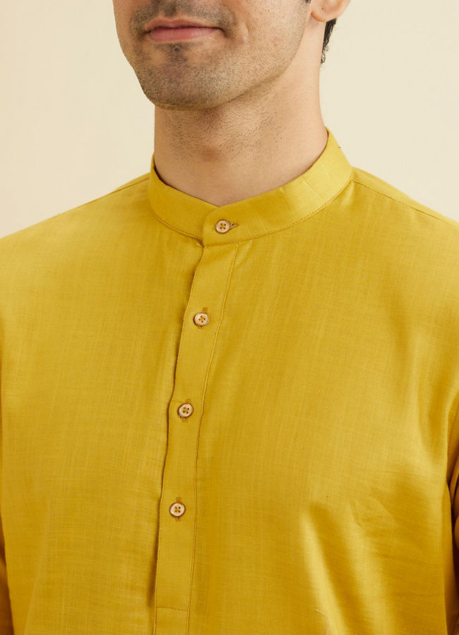 Manyavar Men Mustard Charm Cotton Kurta image number 1