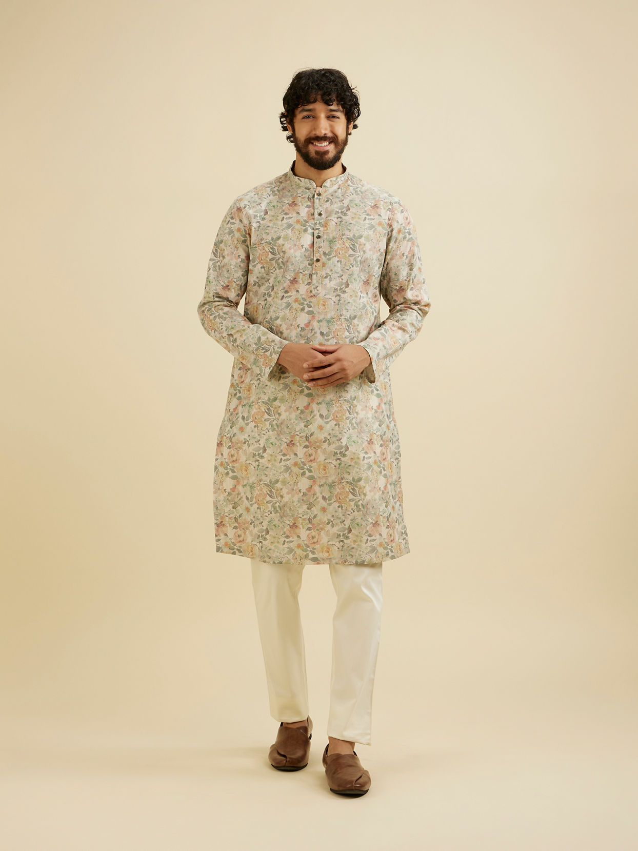 Manyavar Men Beige Elegance Kurta image number 2