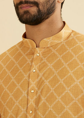 Manyavar Men Mustard Yellow Grid Patterned Kurta image number 1