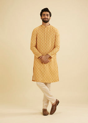 Manyavar Men Mustard Yellow Grid Patterned Kurta image number 2