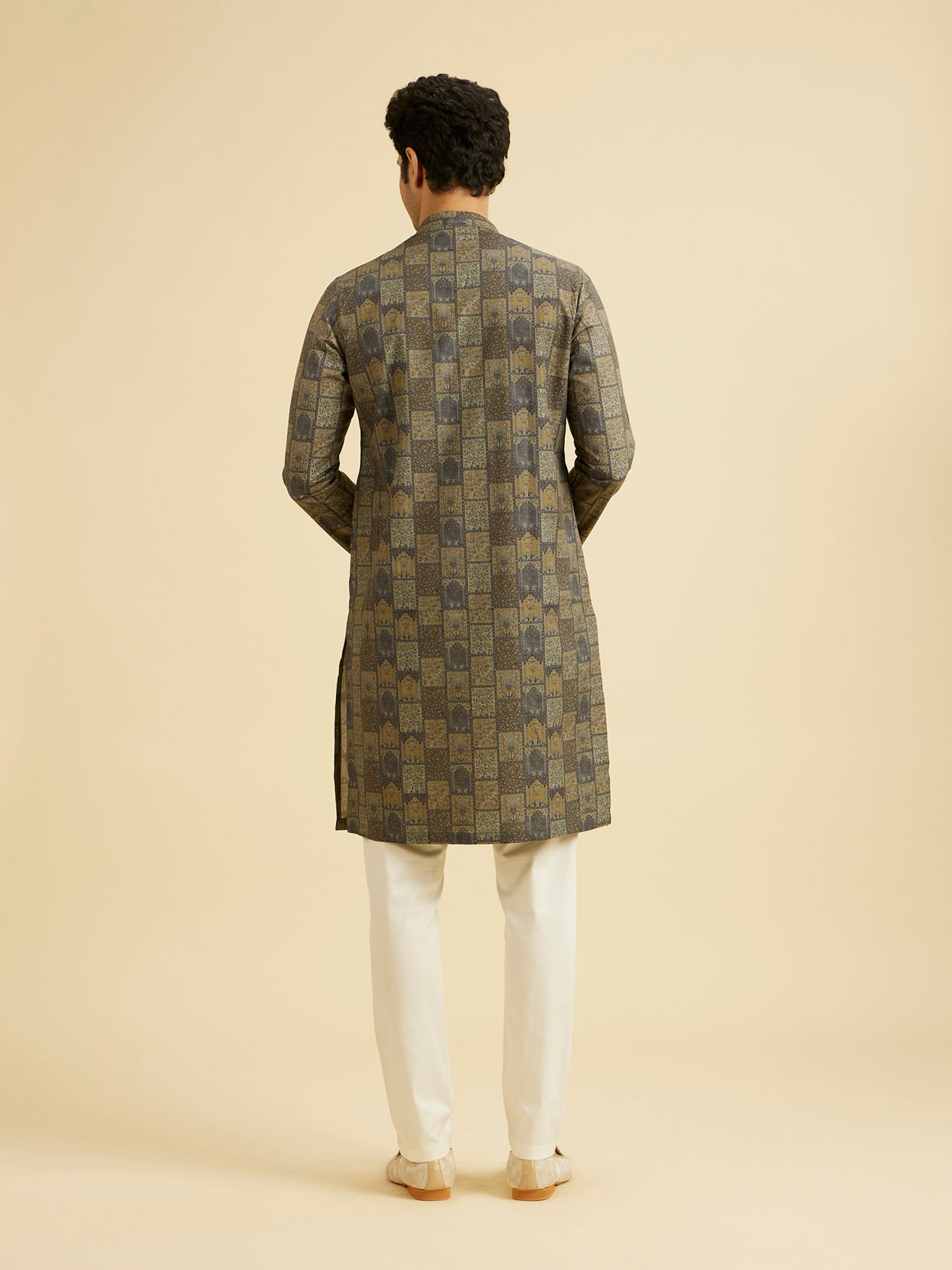 Manyavar Men Olive Green Elegance Kurta