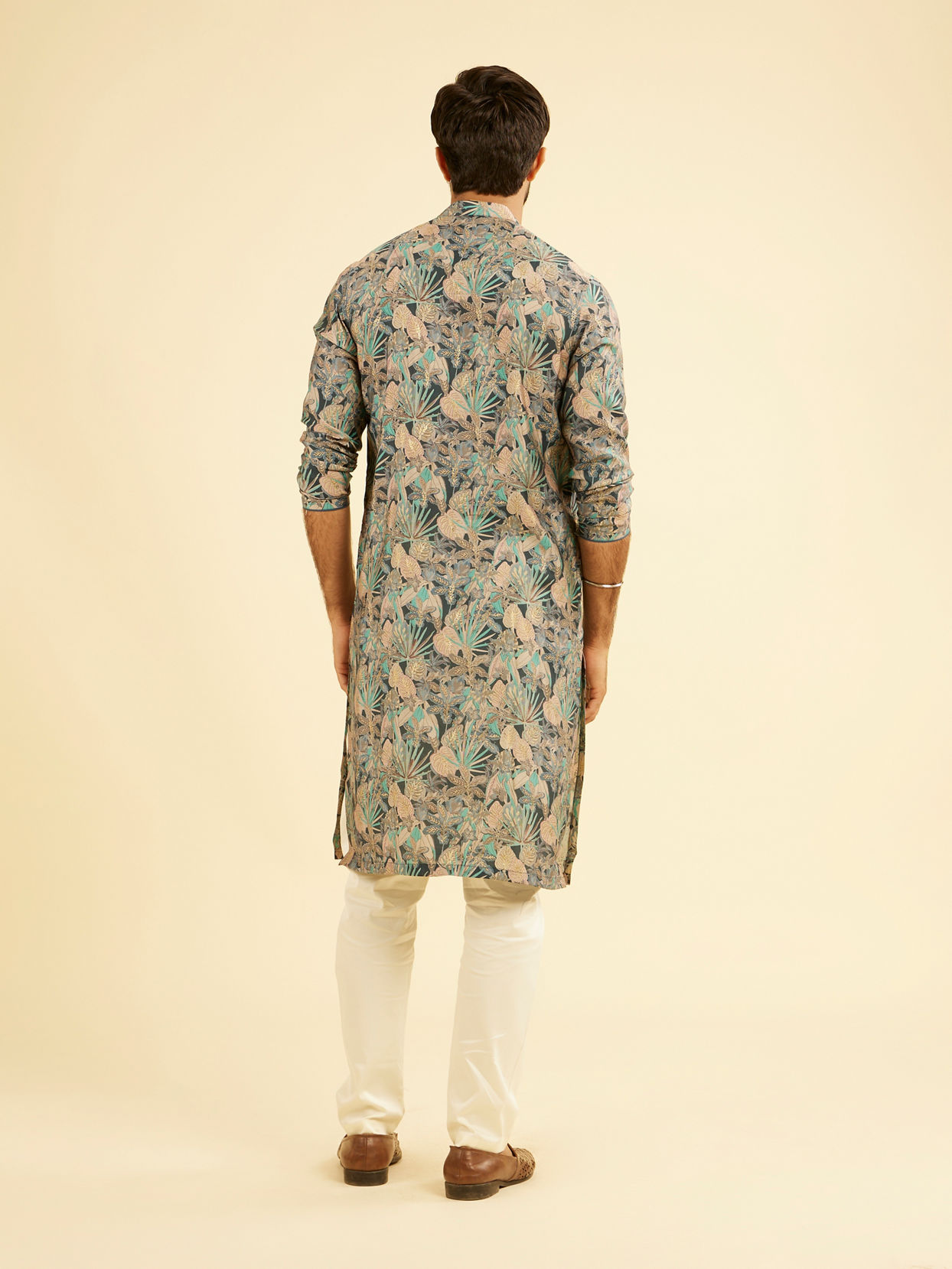 Manyavar Men Teal Blue Vibrancy Kurta