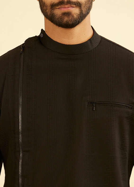 Manyavar Men Elegant Black Cotton Mid Length Kurta