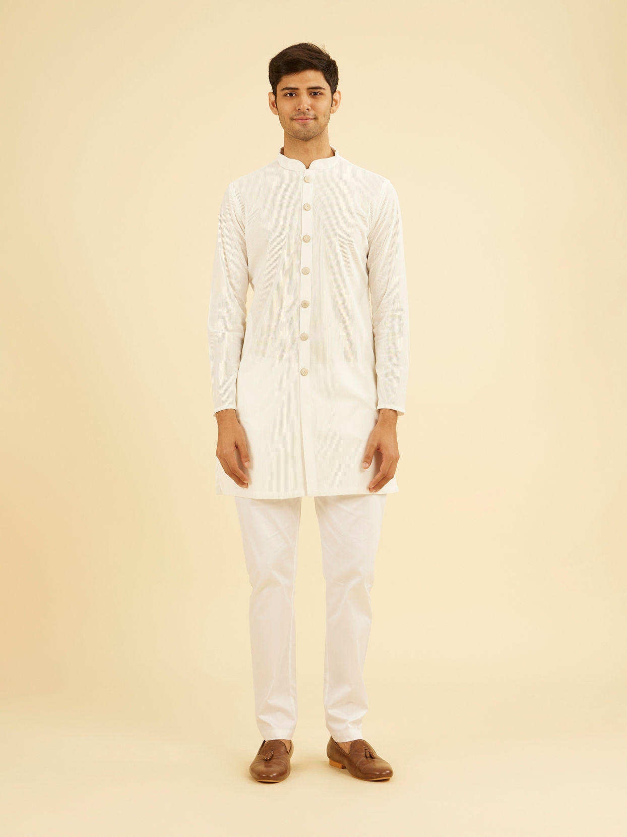 Manyavar Men Graceful White Kurta Mid Length Kurta