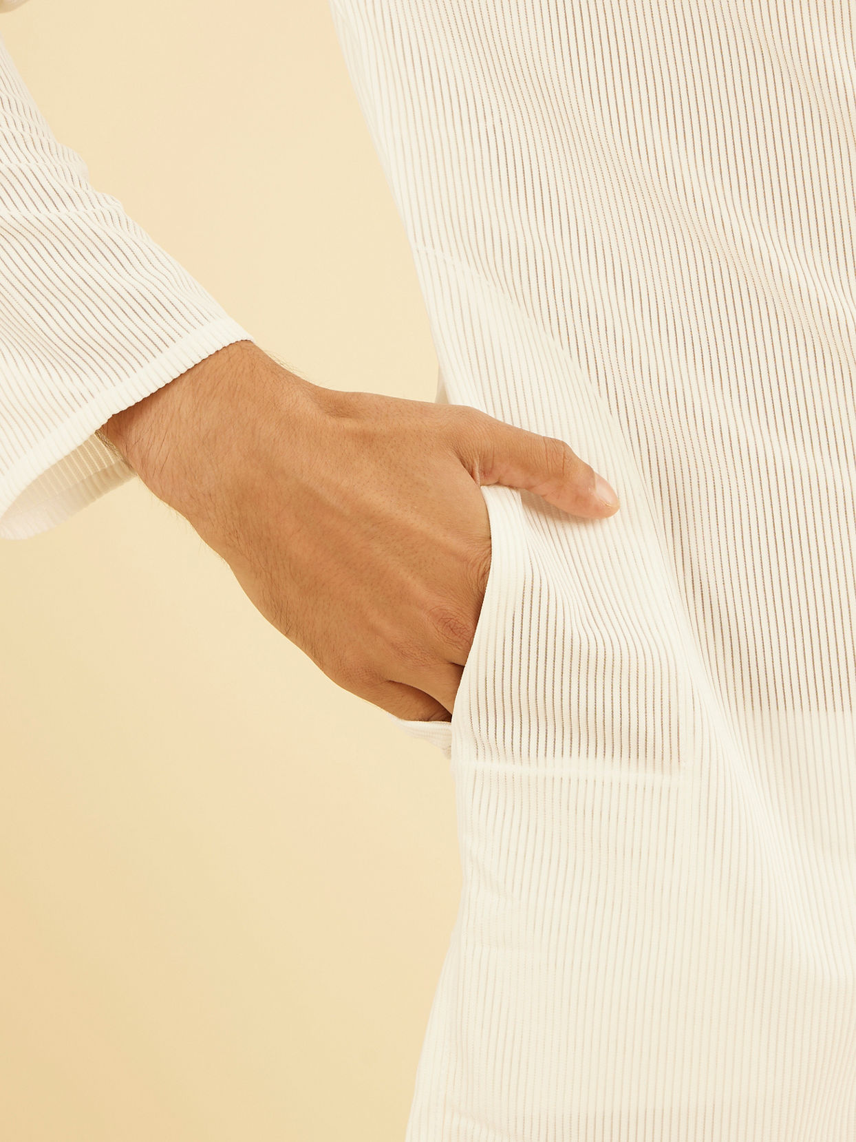Manyavar Men Graceful White Kurta Mid Length Kurta
