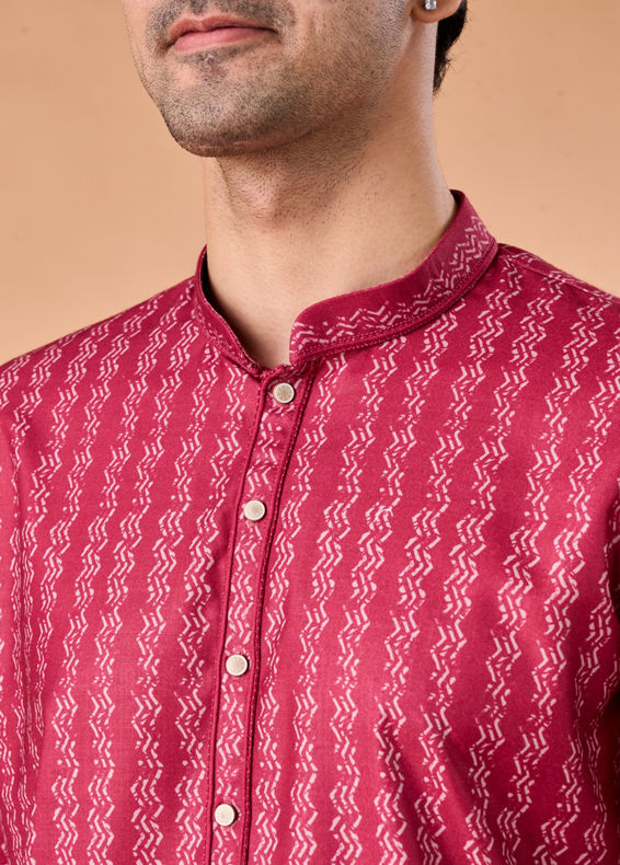 Manyavar Men Coral Elegance Kurta
