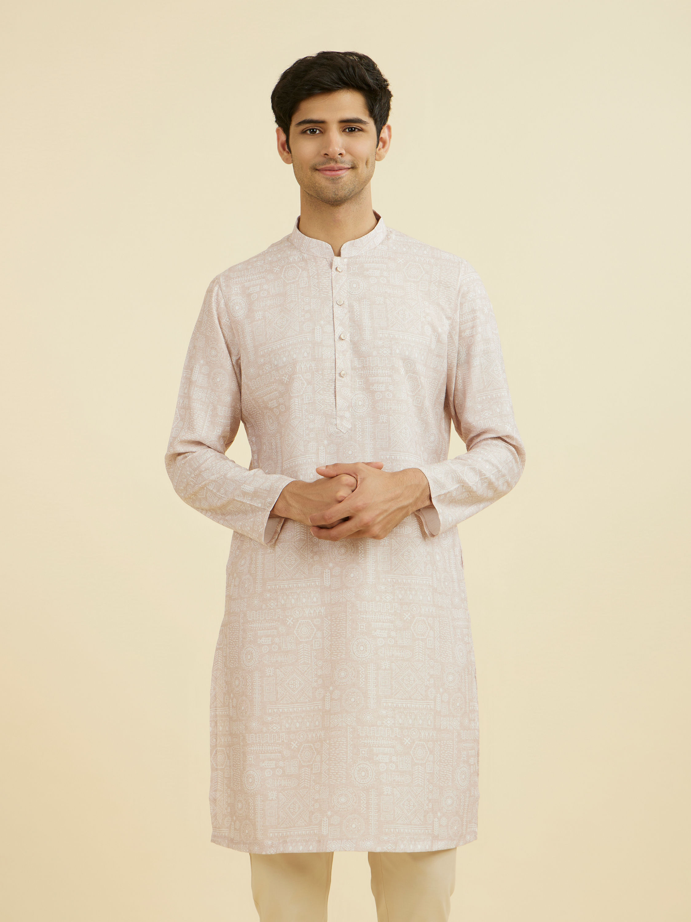 Manyavar Men Natural Elegance Kurta