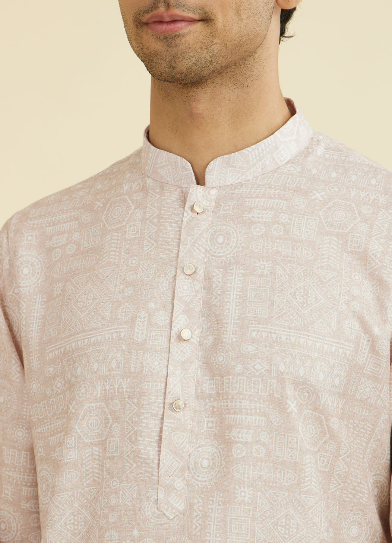 Manyavar Men Natural Elegance Kurta