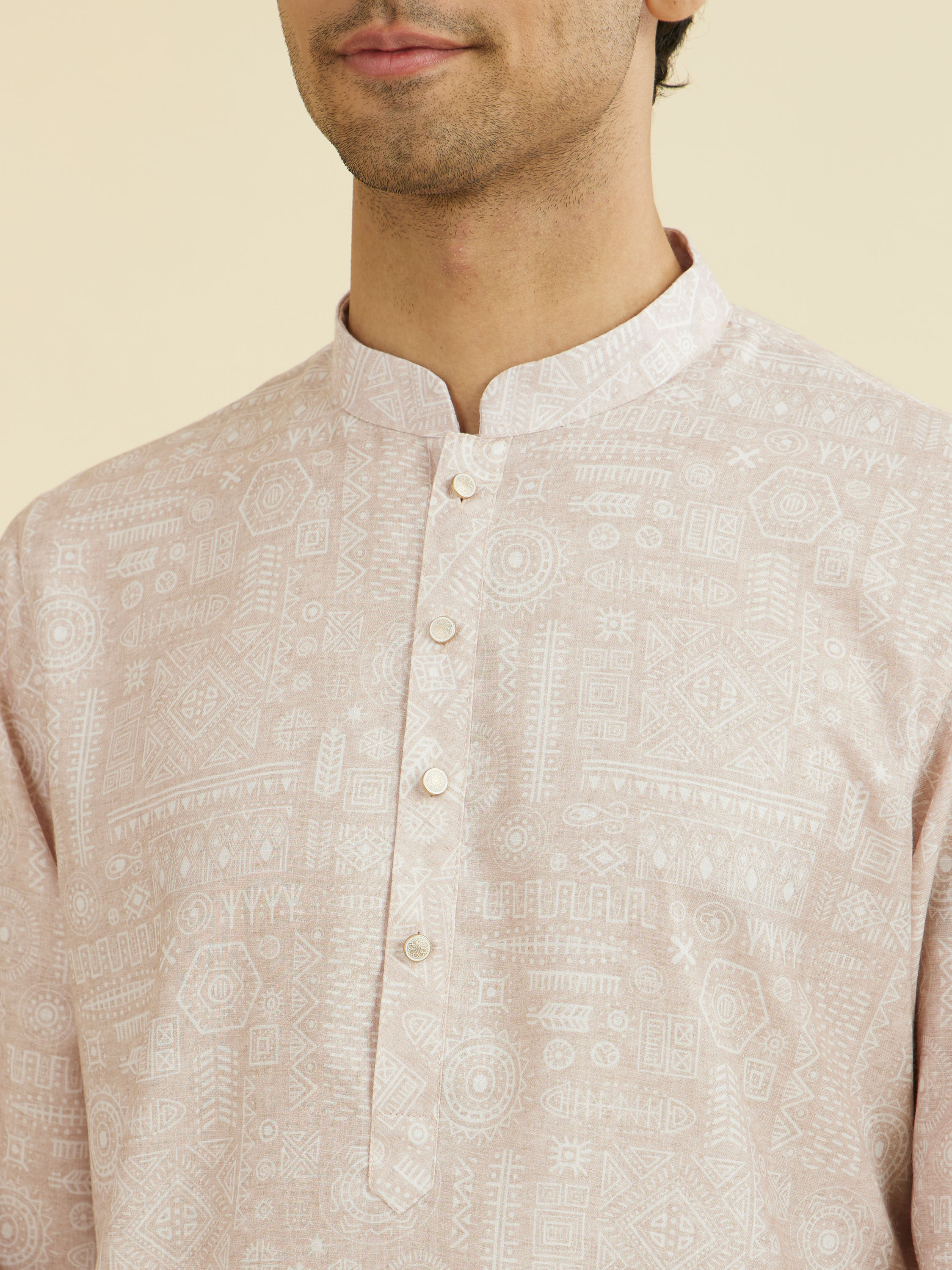 Manyavar Men Natural Elegance Kurta