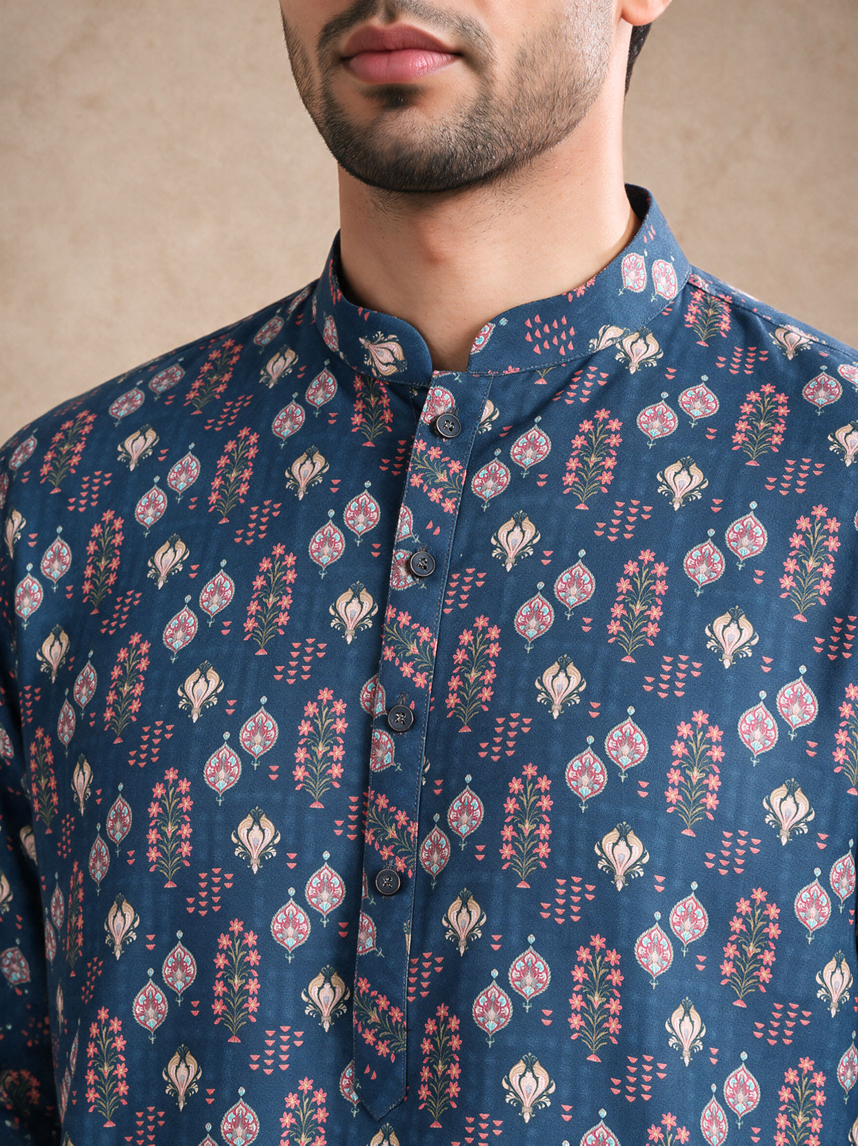 Manyavar Men Dark Blue Blended Cotton Kurta with Print