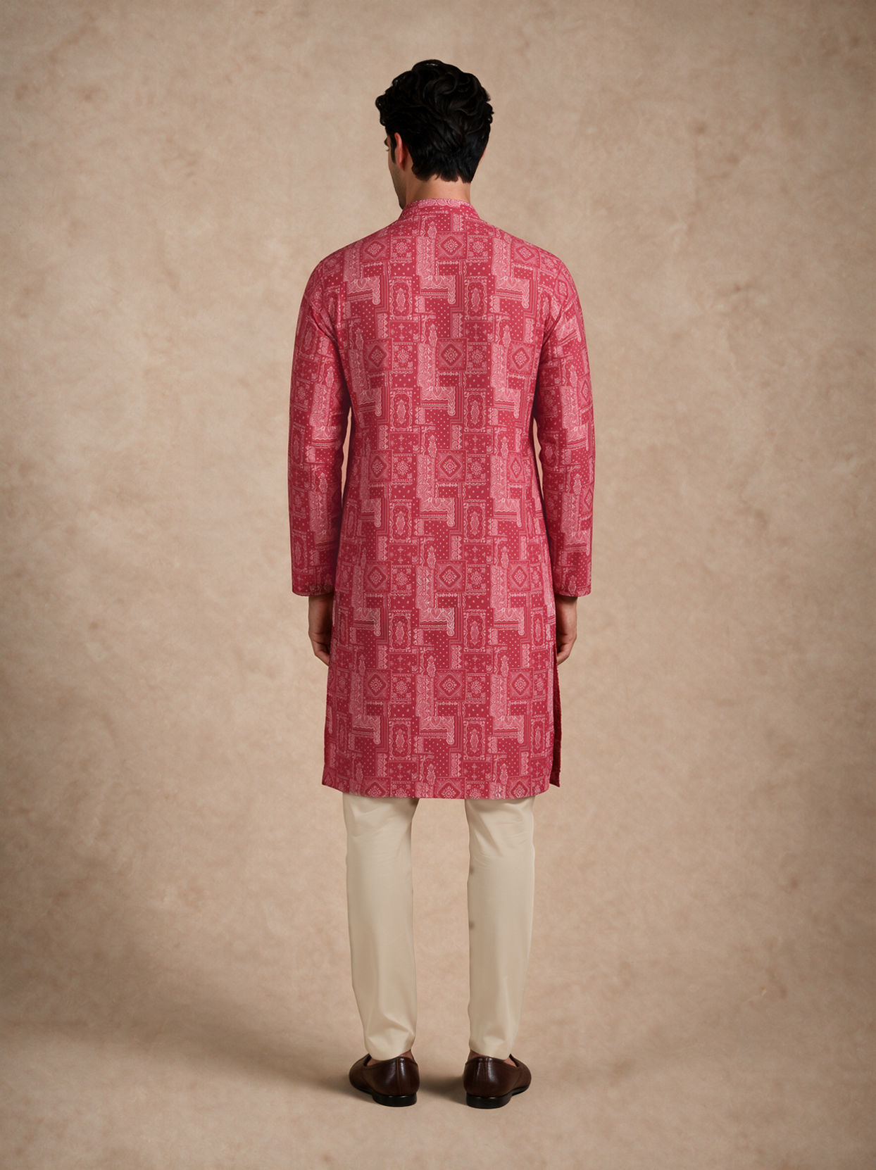 Manyavar Men Pink Blended Cotton Kurta with Print