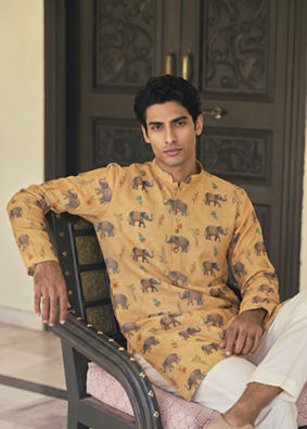 Manyavar Men Yellow Blended Cotton Kurta