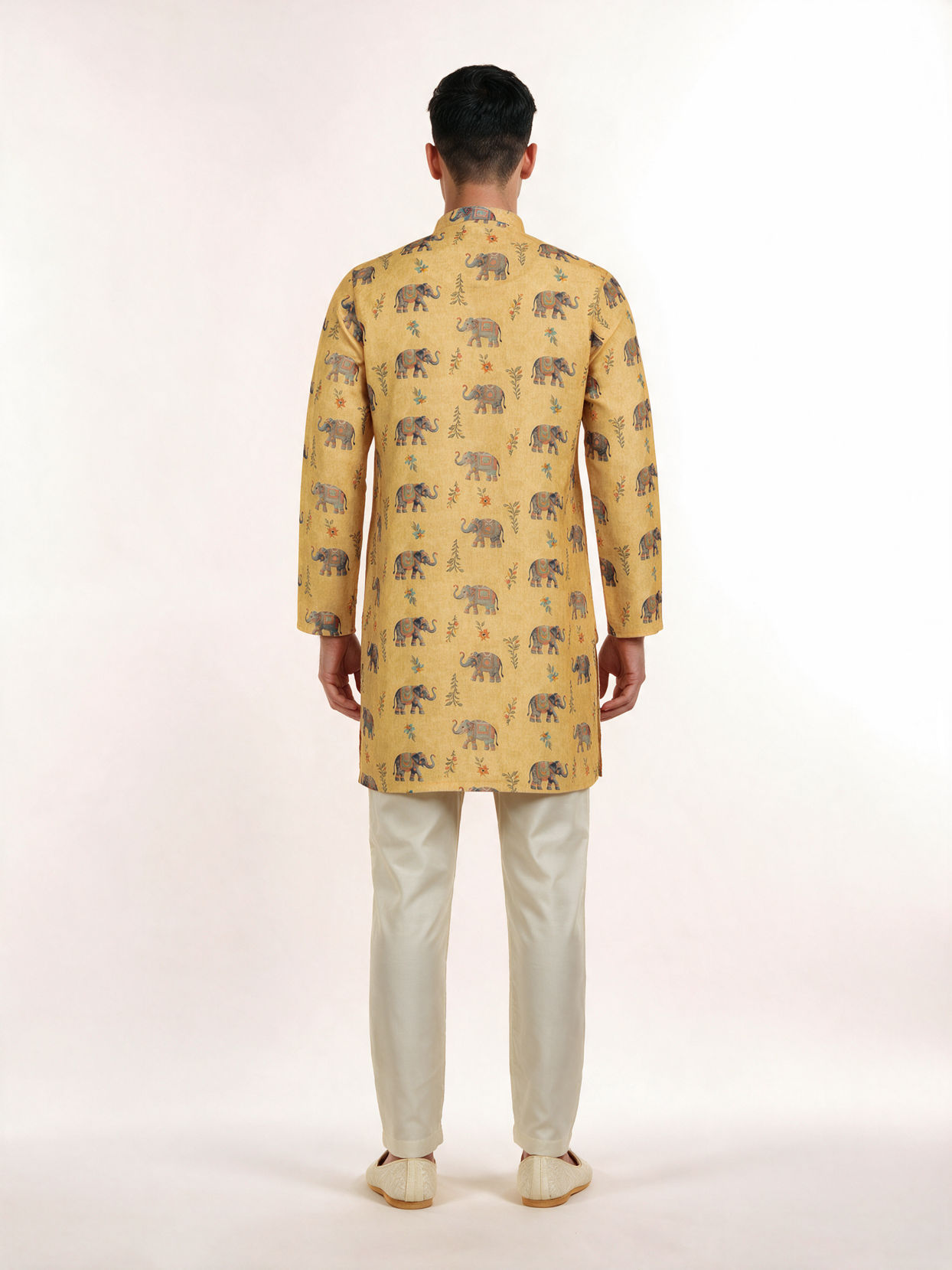 Manyavar Men Yellow Blended Cotton Kurta