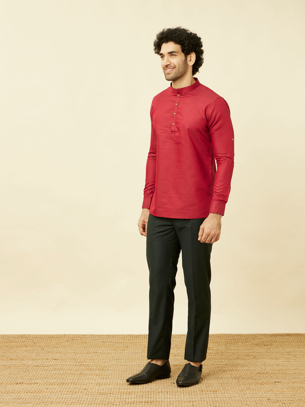 Red Chilli Pepper Short Kurta image number 3