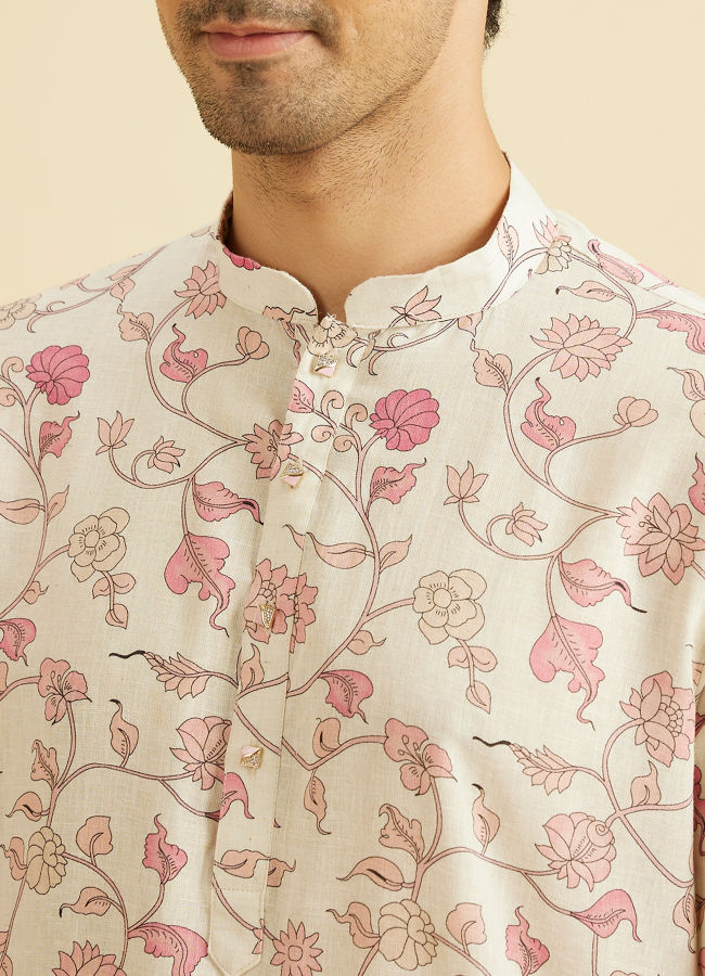 Manyavar Men Peach Majesty Kurta