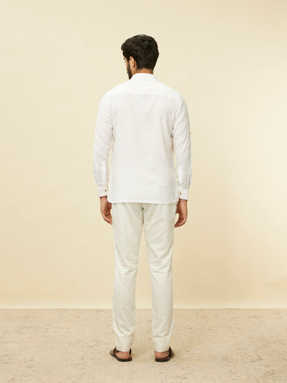 Manyavar Men Whisper White Classic Short Kurta