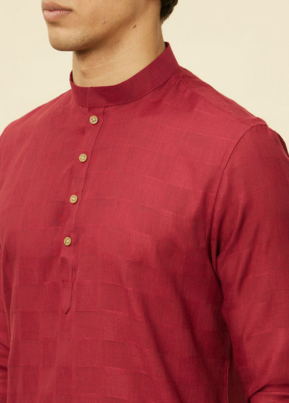 Manyavar Men True Red Square Grid Patterned Short Kurta