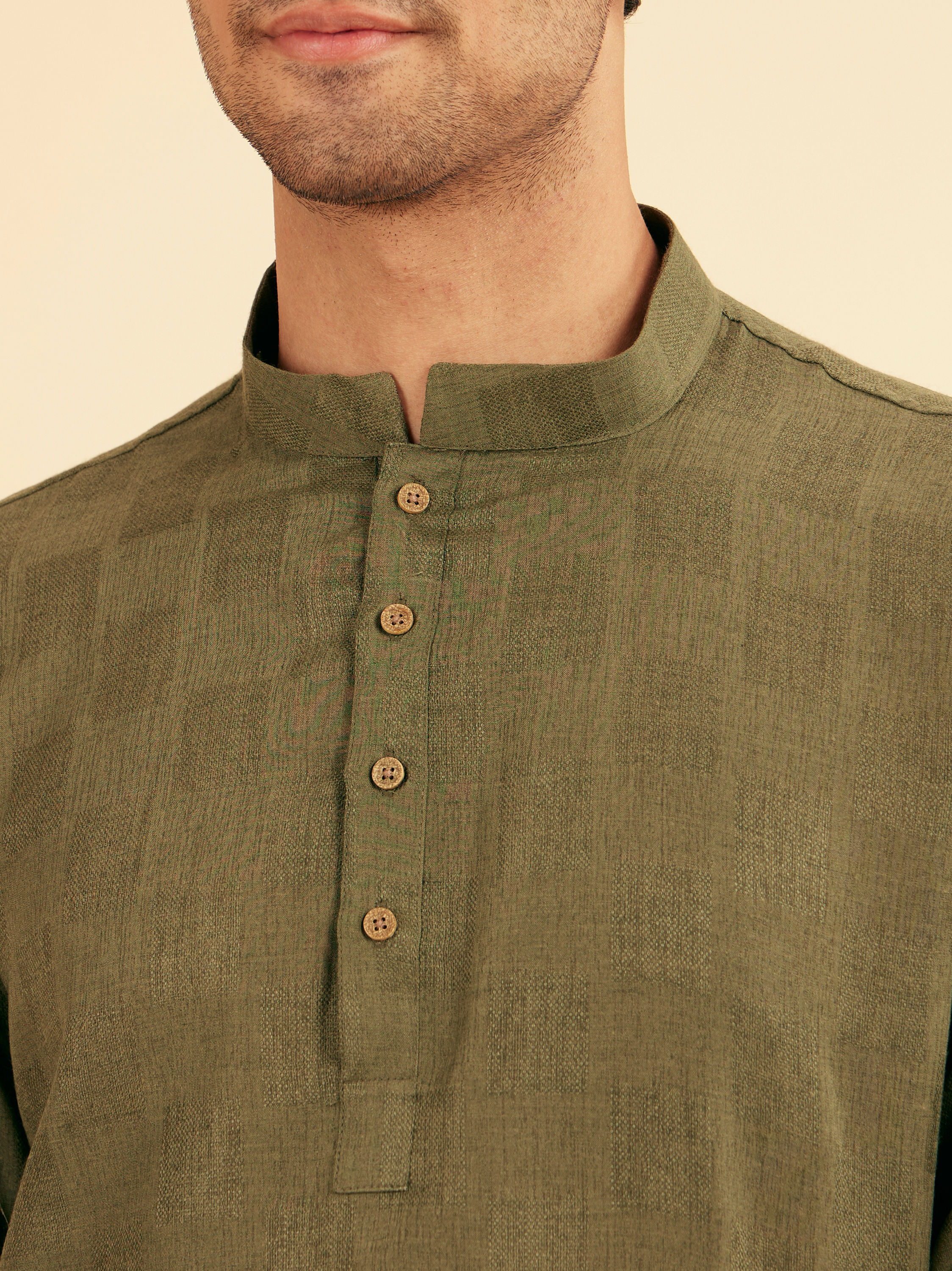 Manyavar Men Textured Green Kurta