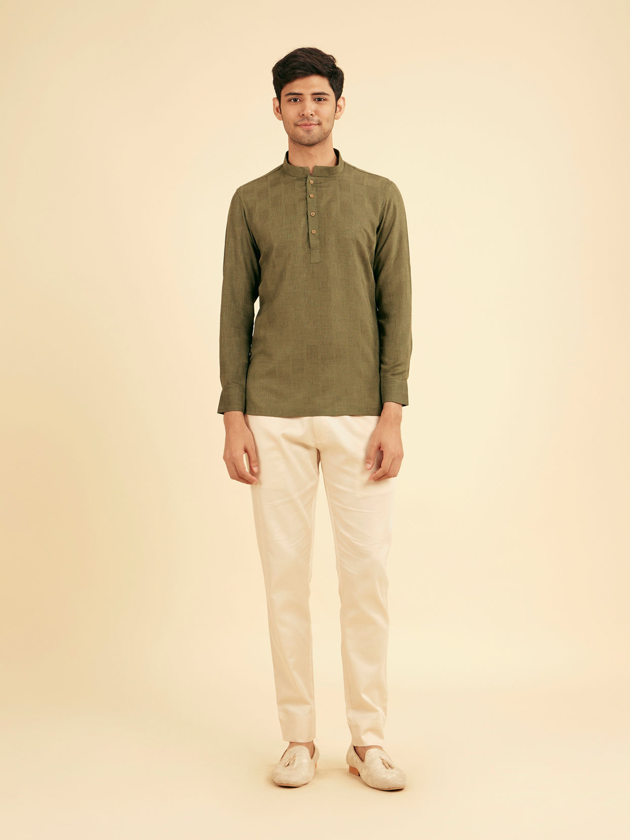 Manyavar Men Textured Green Kurta