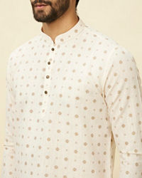 Manyavar Men Star White Shankh Printed Short Kurta