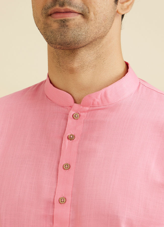 alt message - Manyavar Men Vibrant Pink Celebration Kurta image number 1