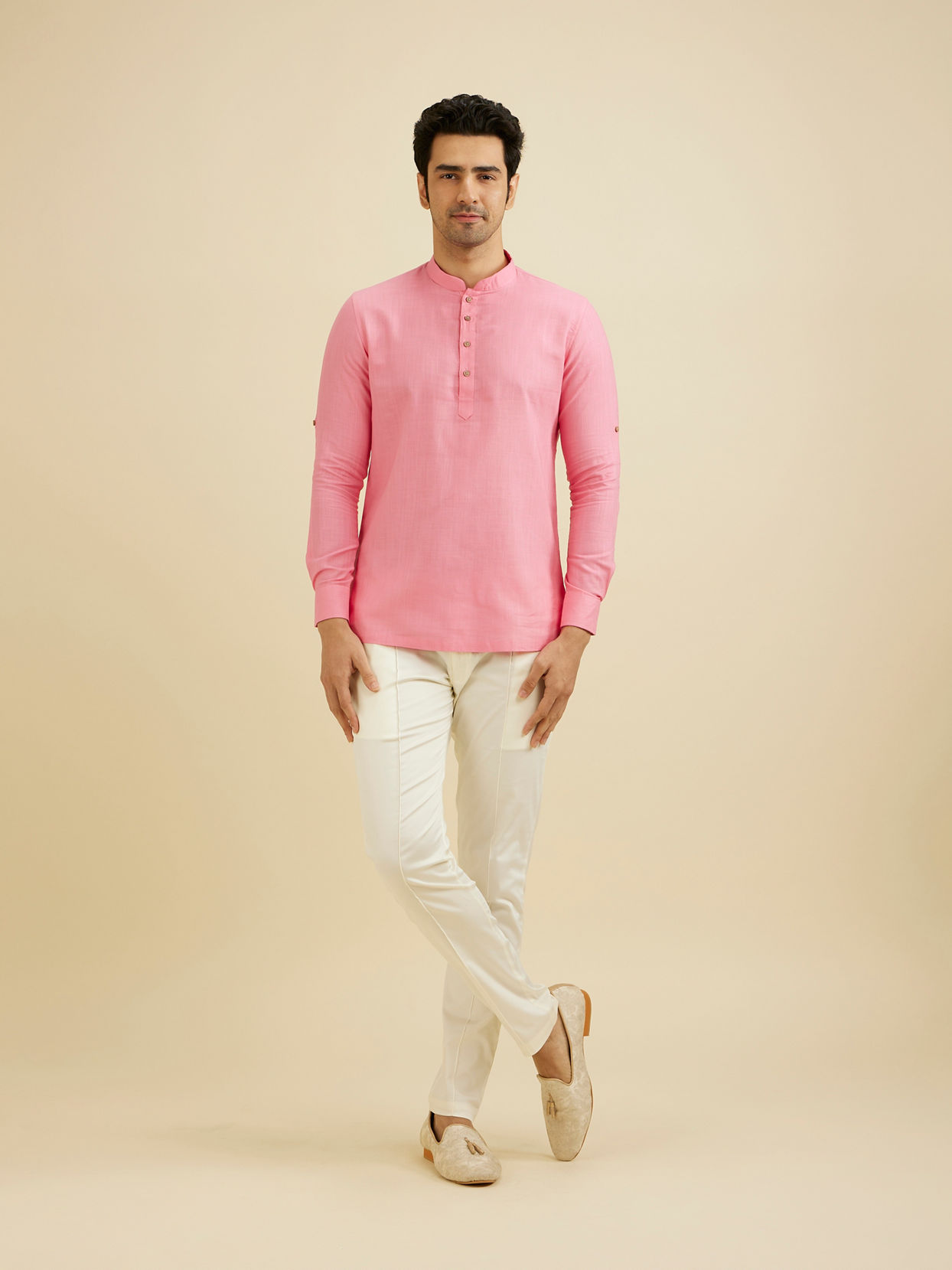 alt message - Manyavar Men Vibrant Pink Celebration Kurta image number 2