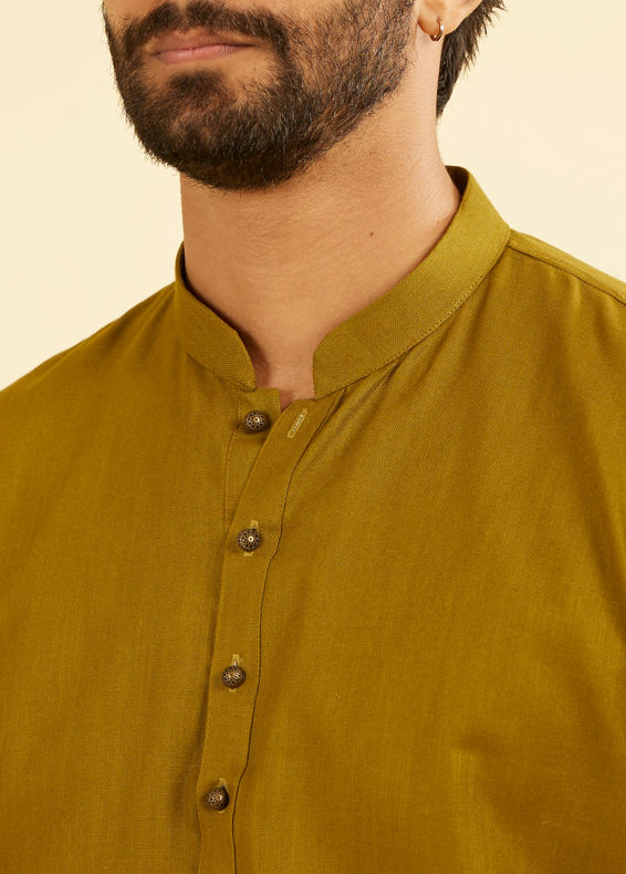 Manyavar Men Olive Green Refined Kurta
