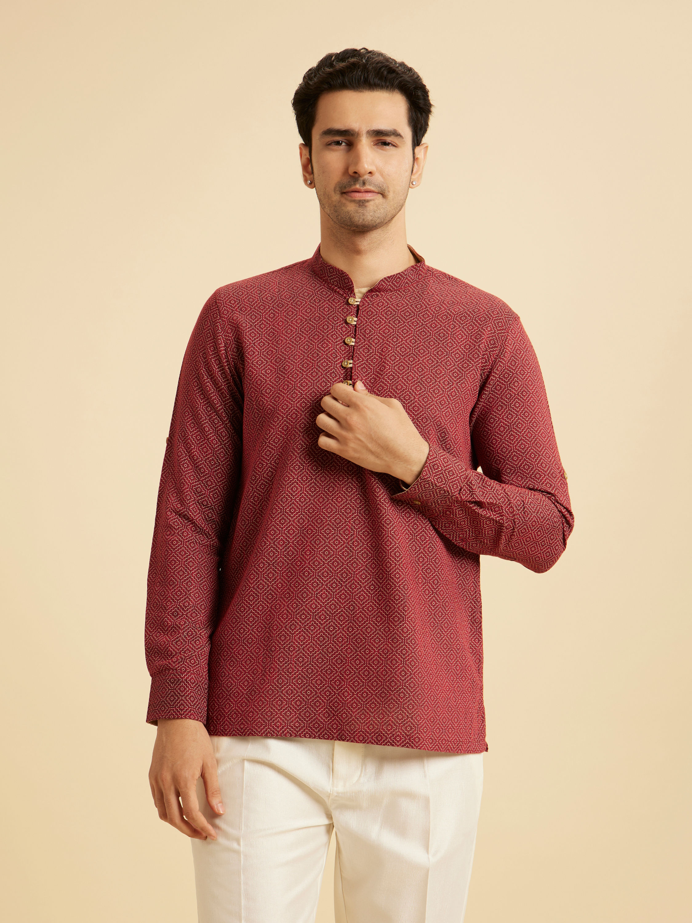 Manyavar Men Maroon Harlequin Printed Short Kurta