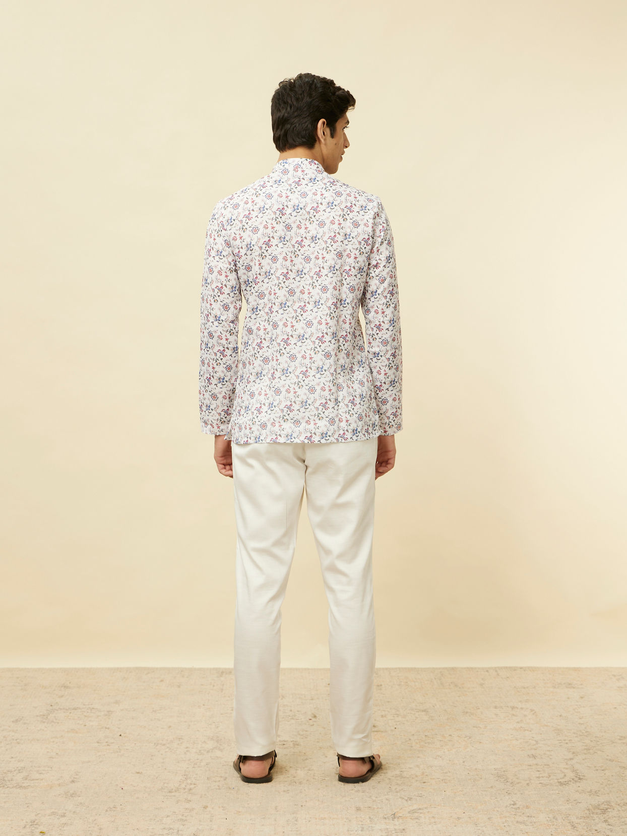 Manyavar Men Pristine White Bel Buti Printed Short Kurta