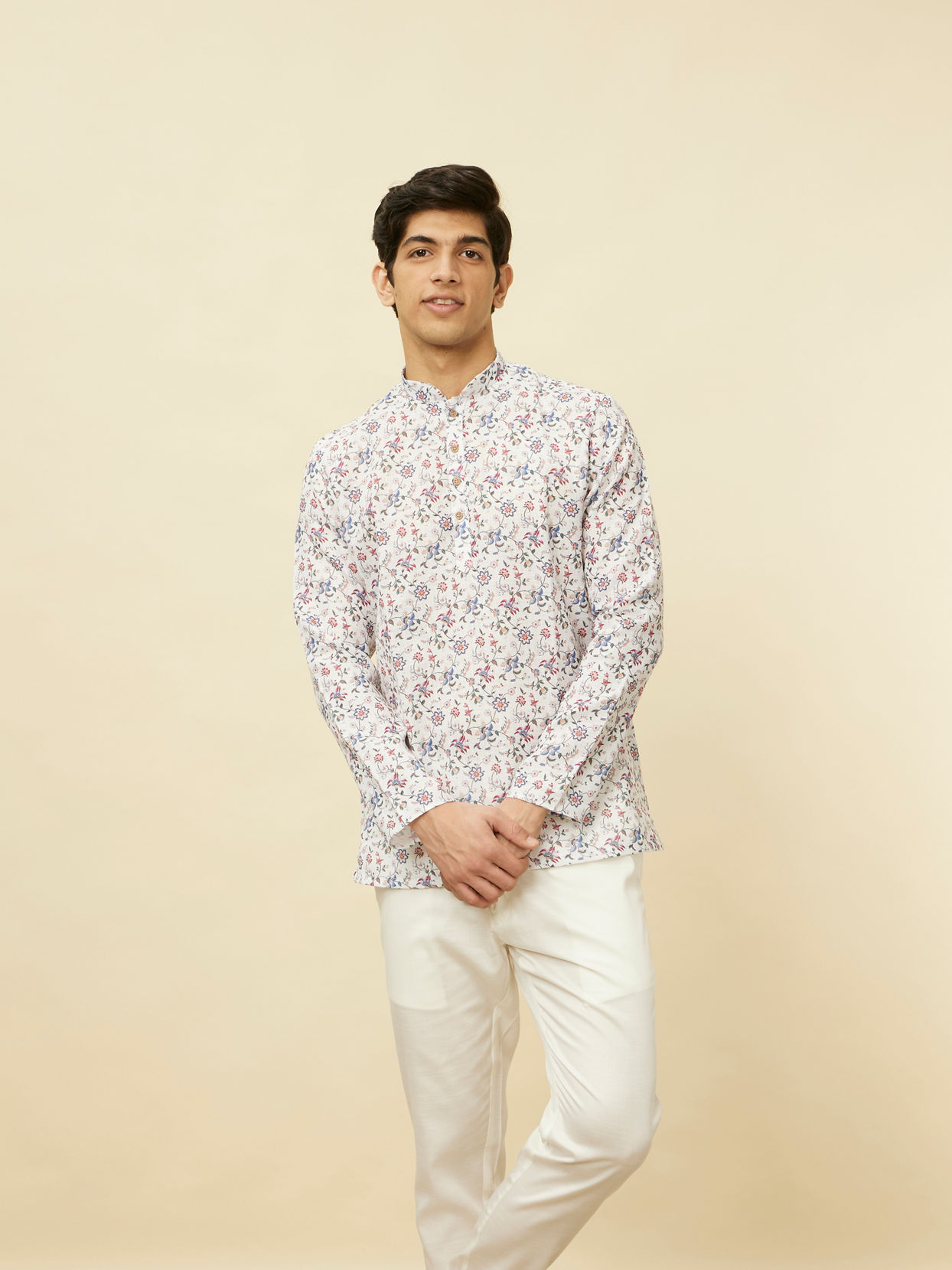 Manyavar Men Pristine White Bel Buti Printed Short Kurta