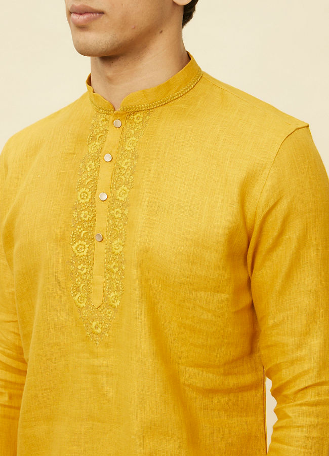 alt message - Manyavar Men Mustard Yellow Embroidered Neckline Short Kurta image number 2