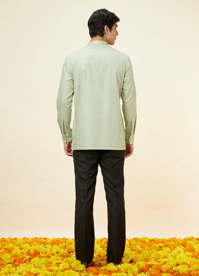 alt message - Manyavar Men Tea Green Windowpane Checkered Short Kurta image number 3