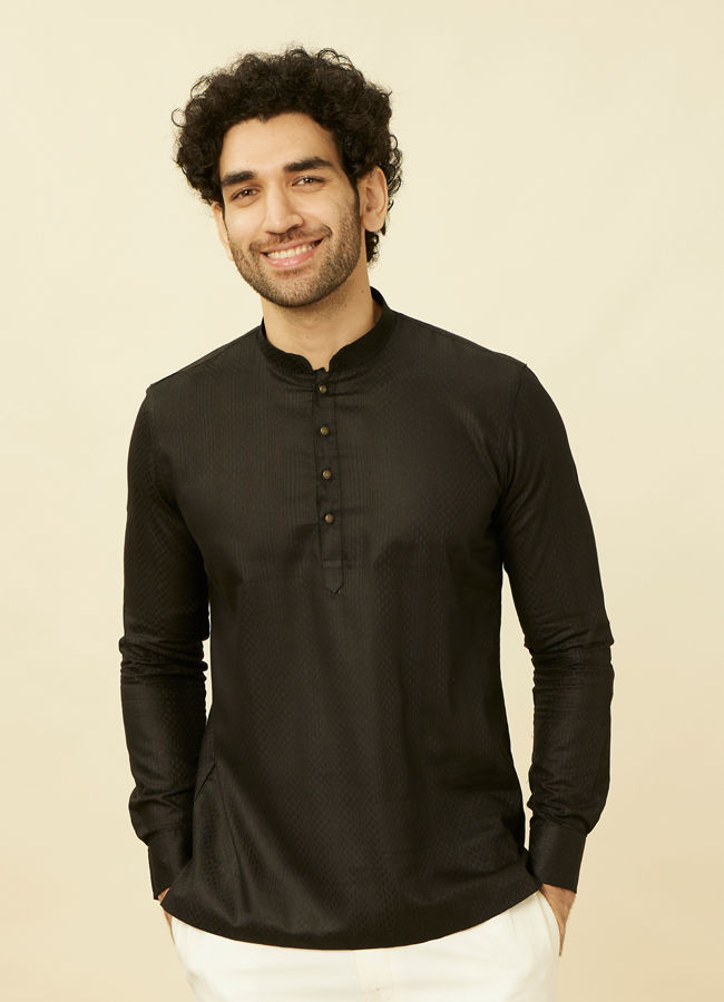 alt message - Manyavar Men Ebony Black Short Kurta image number 0