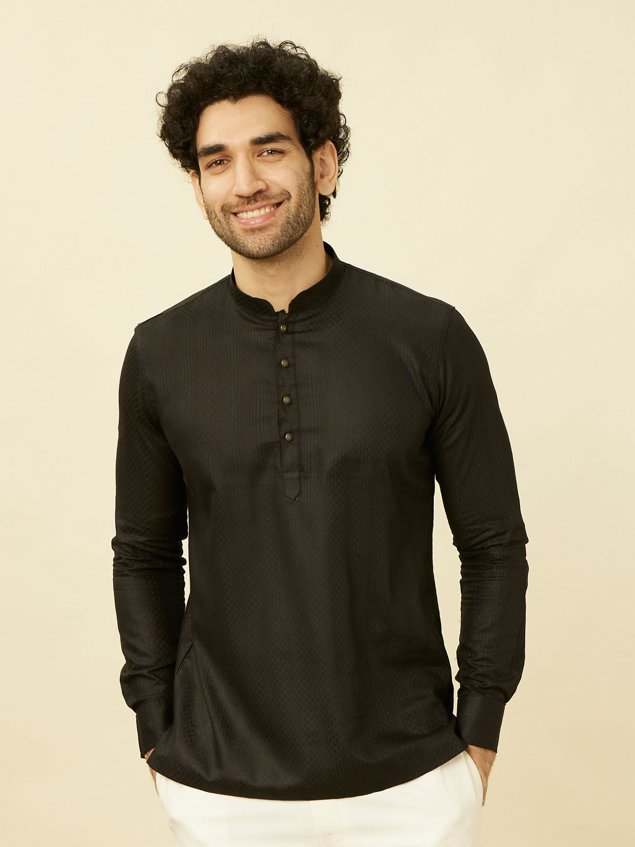 alt message - Manyavar Men Ebony Black Short Kurta image number 0