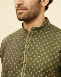 Manyavar Men Hunter Green Floral Printed Short Kurta